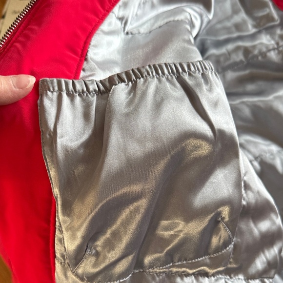 Obermeyer Lipstick Red Ski & Snow Jacket - Picture 7 of 10